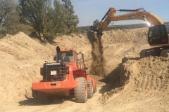 Excavación y movimiento de tierras en Candeleda